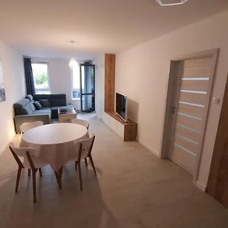 Apartment Uroczy Apartament, Osiedle Platany Kolobrzeg